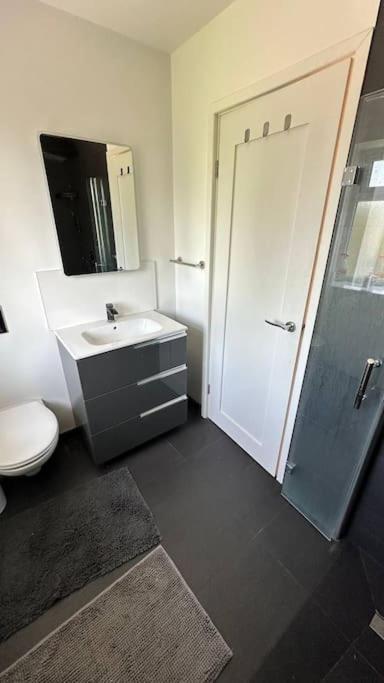 Stunning 3 Bed House Sleeps6 Villa Nottingham Esterno foto